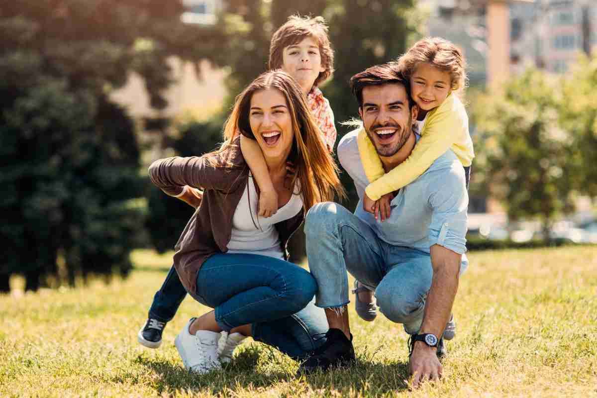 Bonus figli record, più di 2000 euro per te: se non segui questa procedura perdi i soldi 2 bonus figli 2025