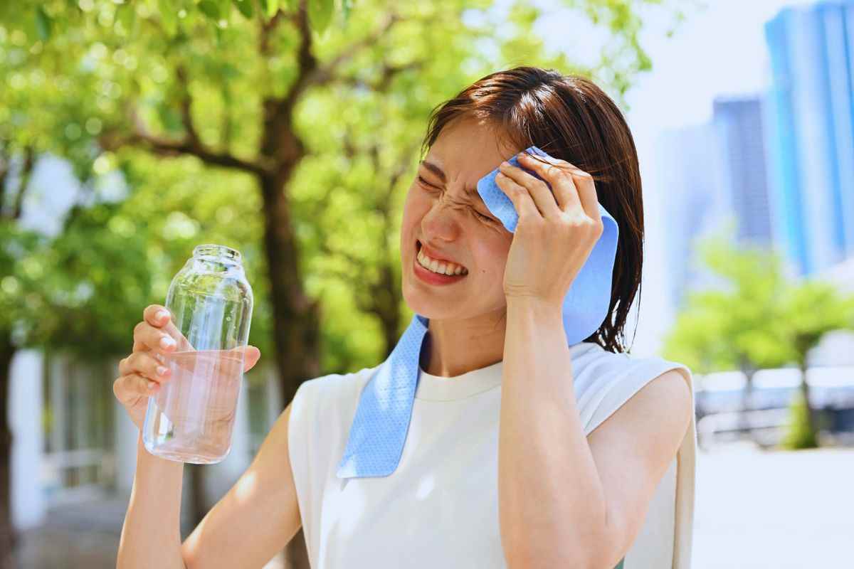 Caldo estremo e salute mentale: cosa succede davvero al nostro cervello quando le temperature salgono 2 caldo estremo e salute mentale