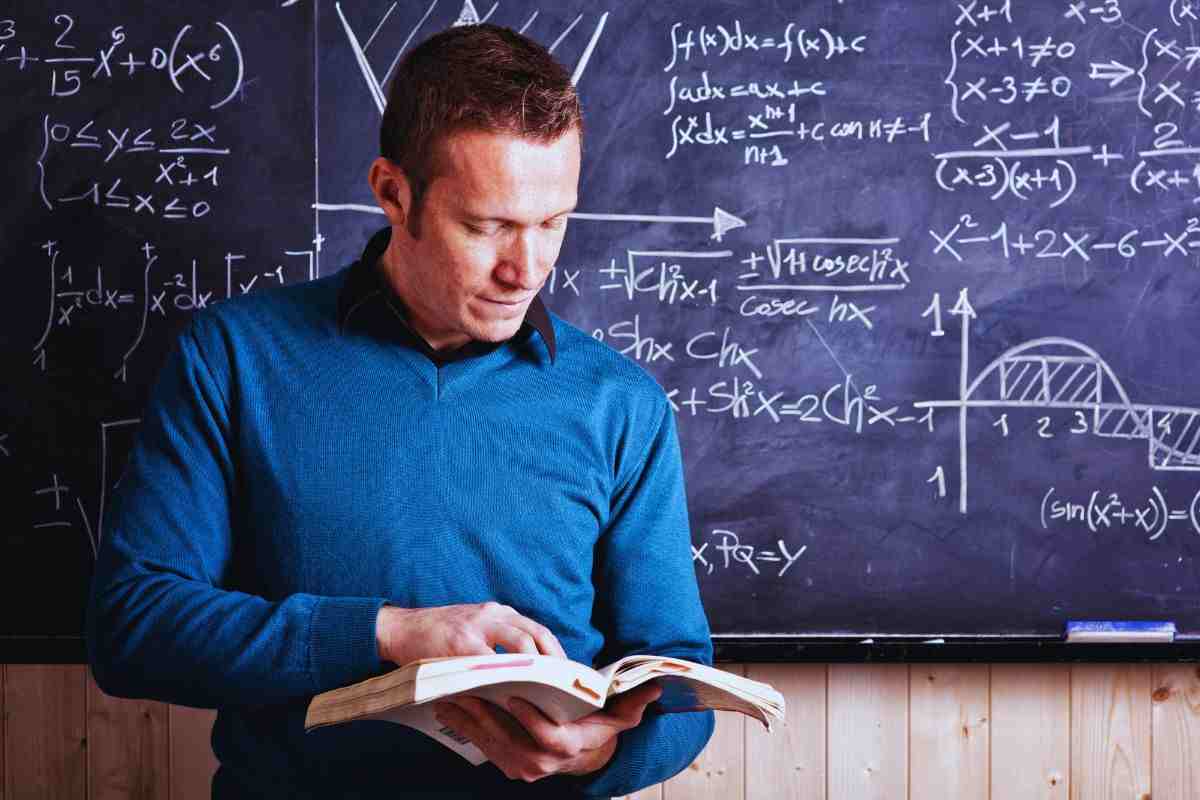 Corte di Giustizia UE, novità inattesa: gli anni da docente nelle private non saranno riconosciuti da quelle statali 2 retribuzione in scuole pubbliche e private