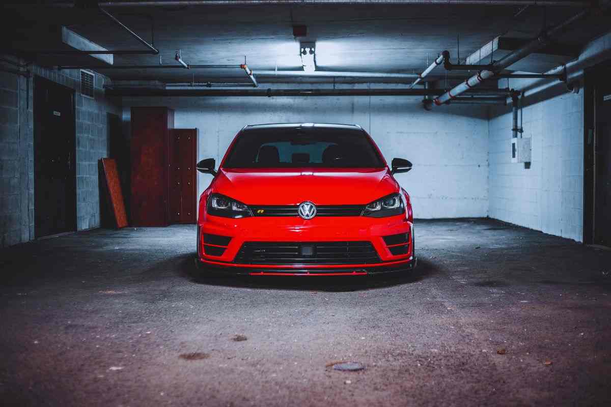 Condominio, il trucco legale per avere il posto auto privato anche nel parcheggio comune 2 parcheggio condominiale e regole