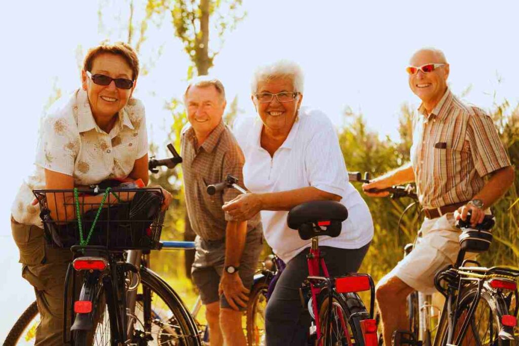 Pensione a 65 anni, nel 2025 è possibile: i requisiti da rispettare per riuscirci 1 pensione a 65 anni